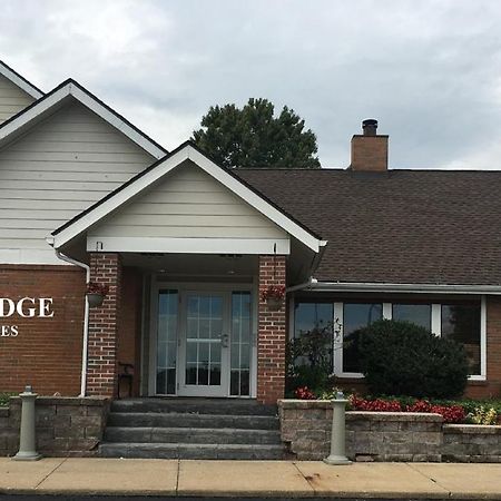 Fairbridge Inn & Suites - Akron Copley Township - West Exteriör bild