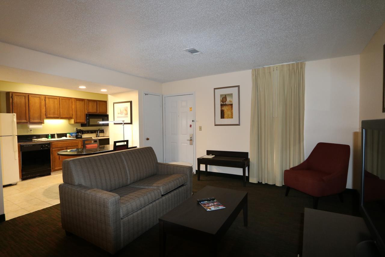 Fairbridge Inn & Suites - Akron Copley Township - West Rum bild