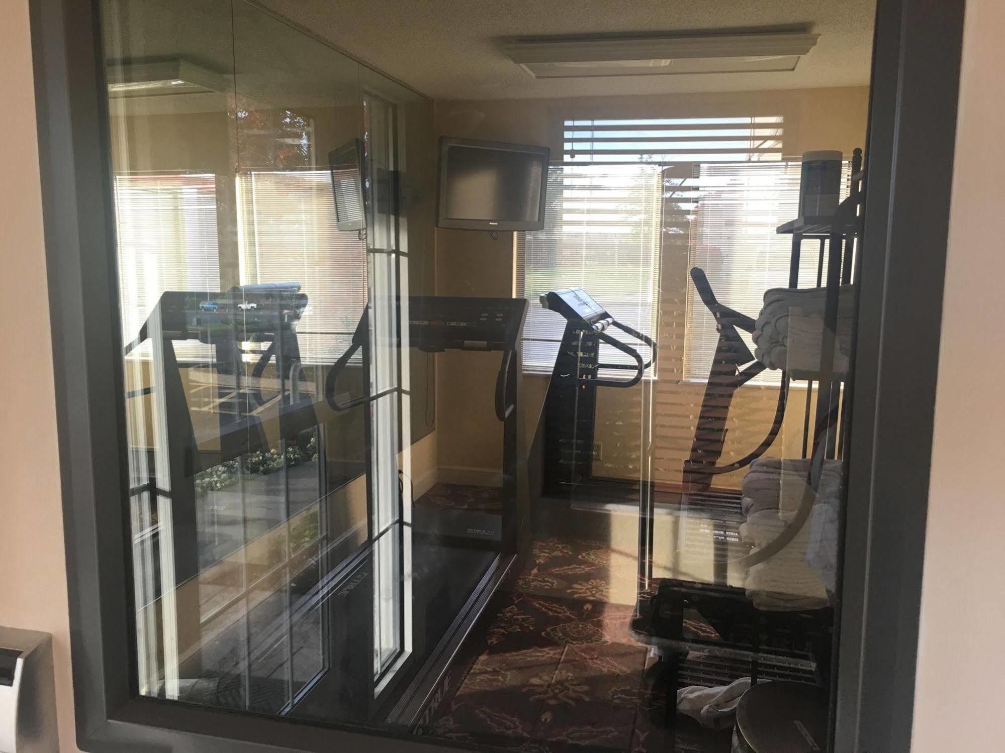 Fairbridge Inn & Suites - Akron Copley Township - West Exteriör bild