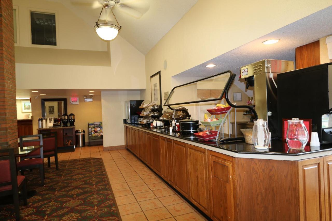 Fairbridge Inn & Suites - Akron Copley Township - West Rum bild